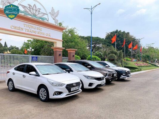 Thuê xe du lịch 4 chỗ có tài xế