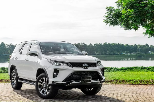 thuê xe 7 chỗ đi Mũi Né với chi phí hợp lý
