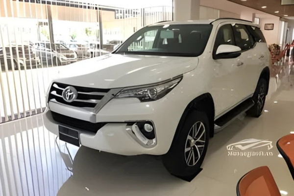 giá thuê xe 7 chỗ 1 ngày